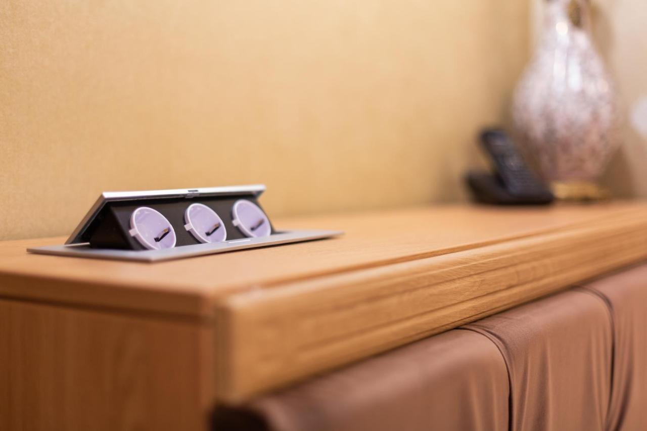 Hotel Am Ring Sibiu Bagian luar foto