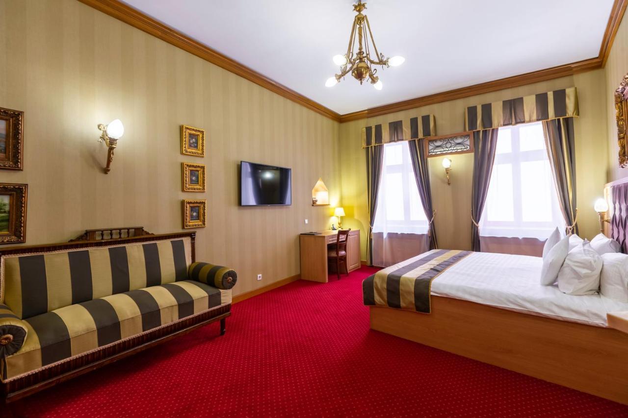 Hotel Am Ring Sibiu Bagian luar foto