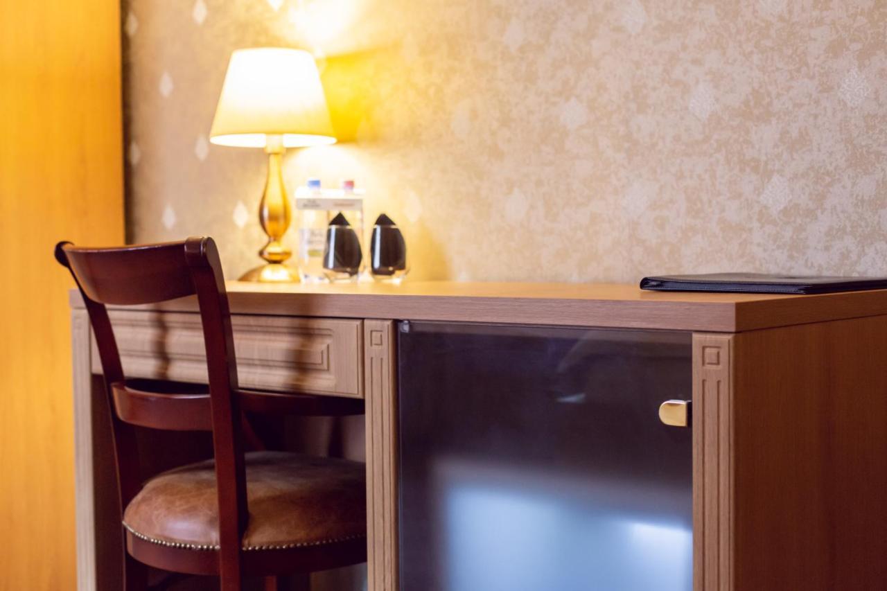 Hotel Am Ring Sibiu Bagian luar foto