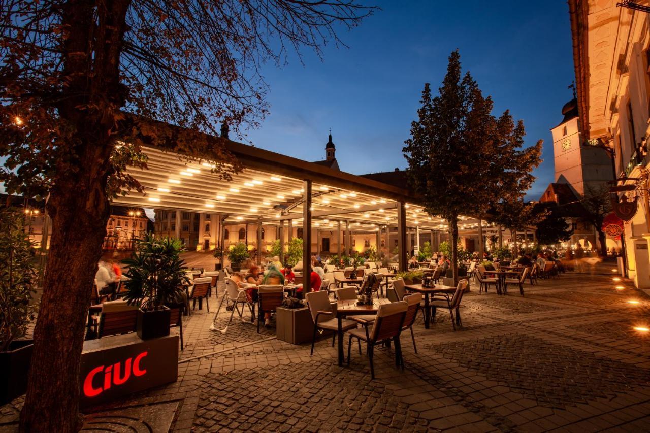 Hotel Am Ring Sibiu Bagian luar foto