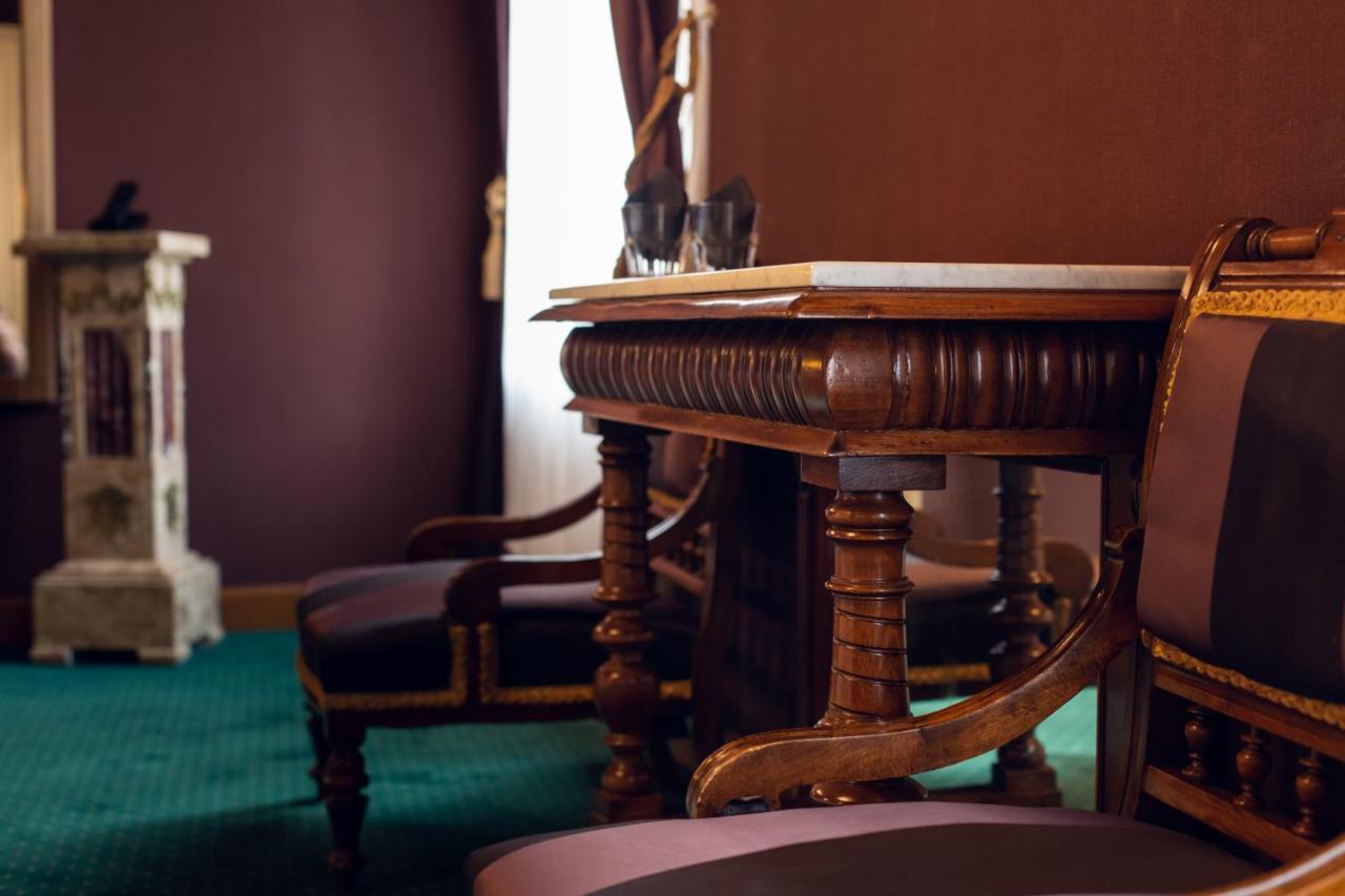 Hotel Am Ring Sibiu Bagian luar foto