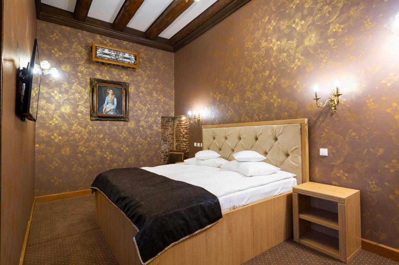 Hotel Am Ring Sibiu Bagian luar foto
