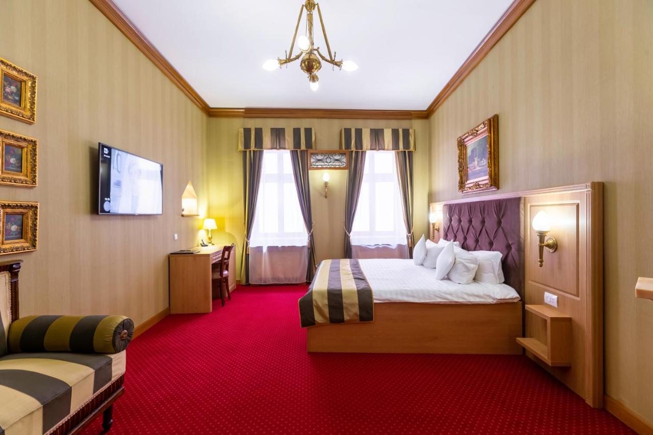Hotel Am Ring Sibiu Bagian luar foto